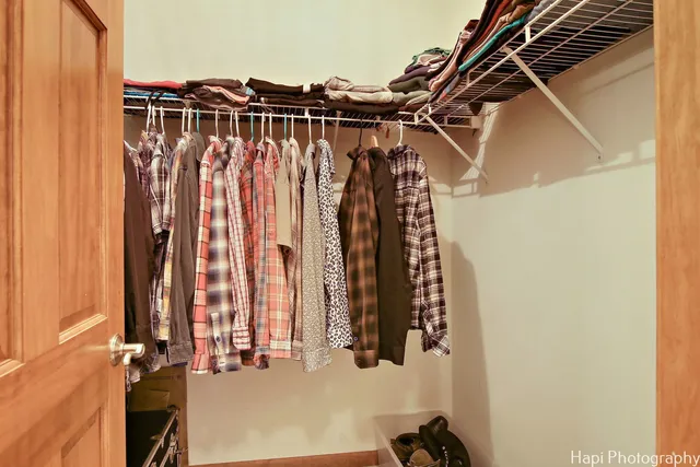 $349,000 | 2840 Cattail Court, Unit C, Wauconda, IL 60084