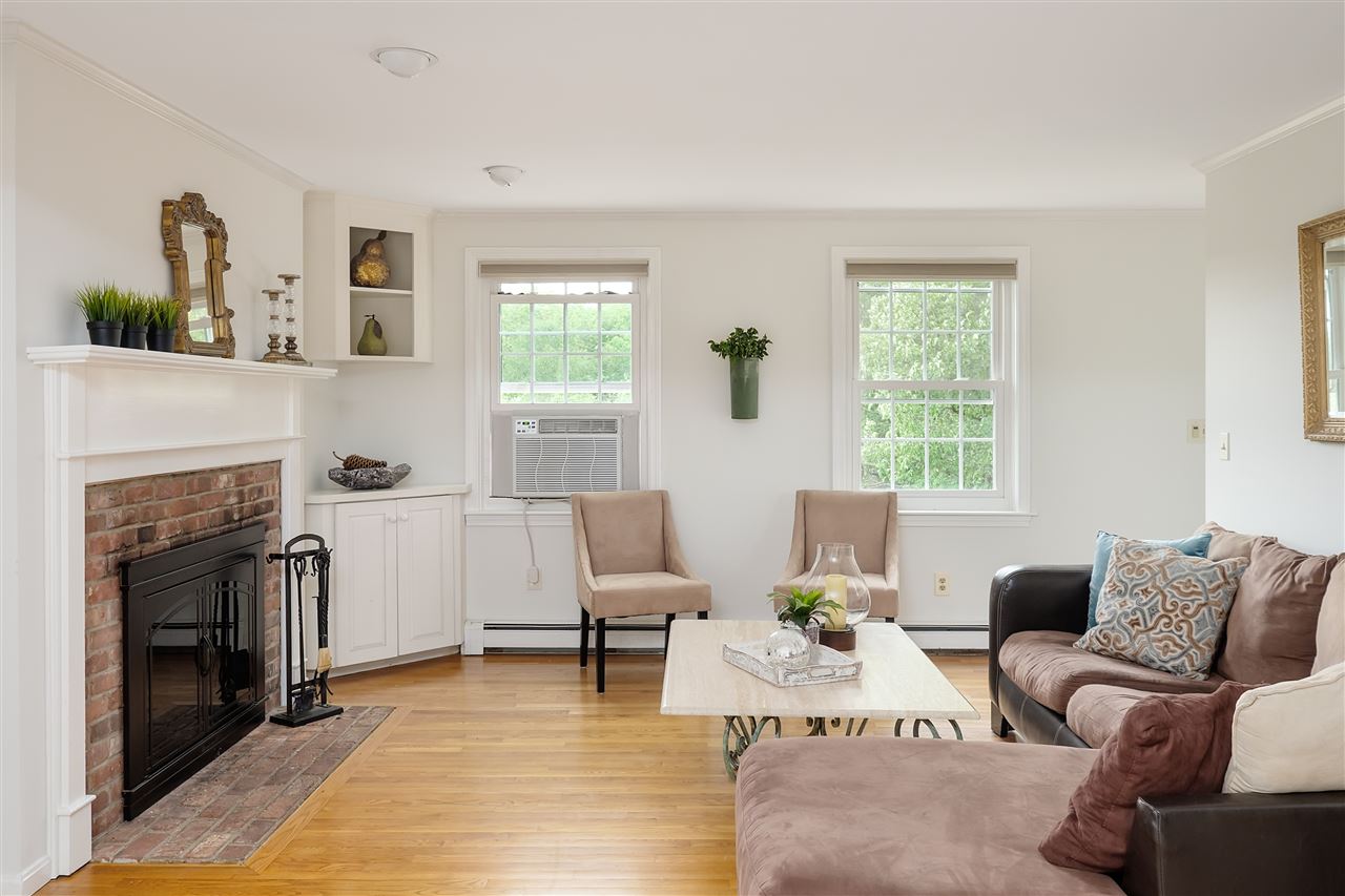25 Coach Road Stratham, NH 03885 - Photo 13 of 40