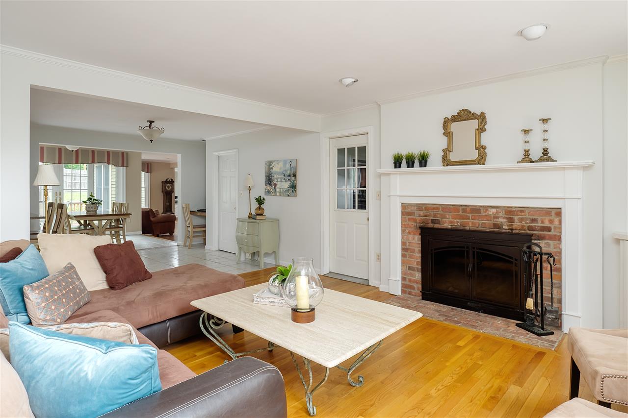 25 Coach Road Stratham, NH 03885 - Photo 14 of 40