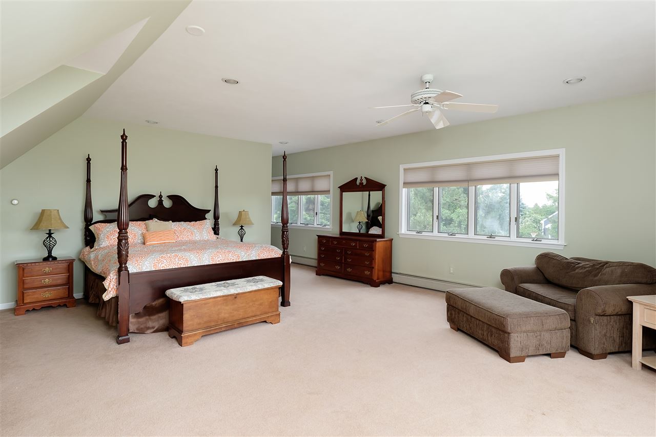 25 Coach Road Stratham, NH 03885 - Photo 20 of 40