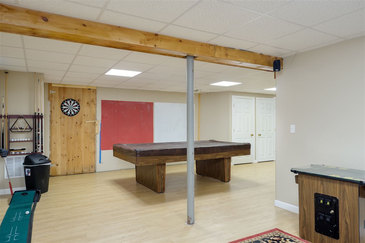 25 Coach Road Stratham, NH 03885 - Photo 31 of 40