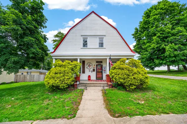 $229,900 | 306 North High Street, Brownstown, IN 47220