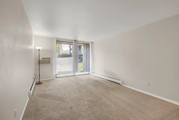 $94,500 | 4023 14th Avenue South, Unit 5A, Minneapolis, MN 55407