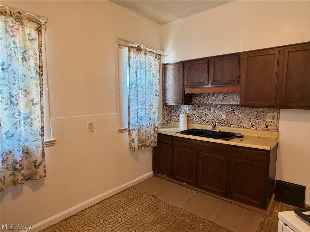 3435 Fulton Road Cleveland, OH 44109 - Photo 3 of 25 Gallery Image 3
