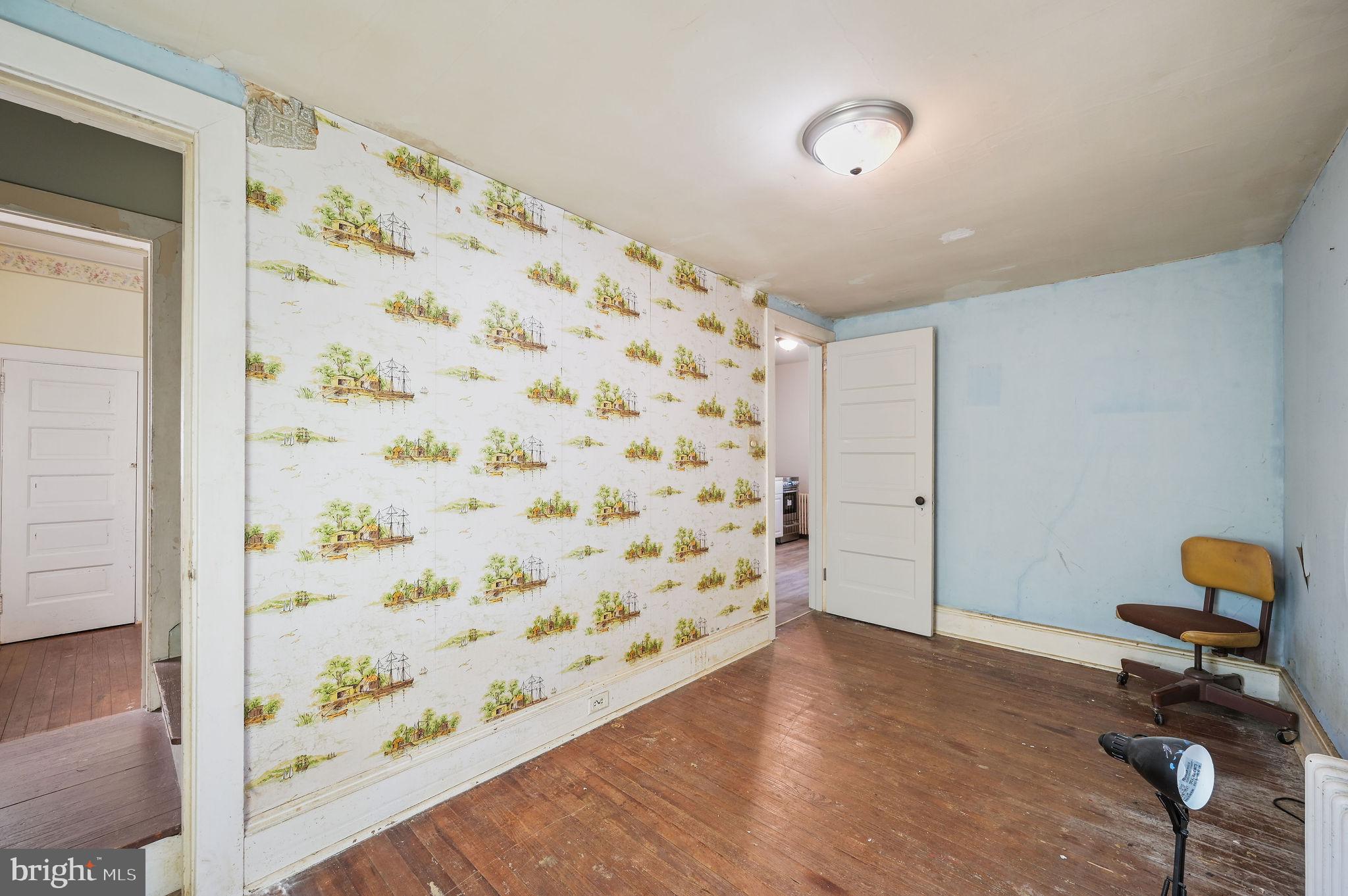 135 Pine Street Dover, DE 19901 - Photo 15 of 27 a view of a workspace