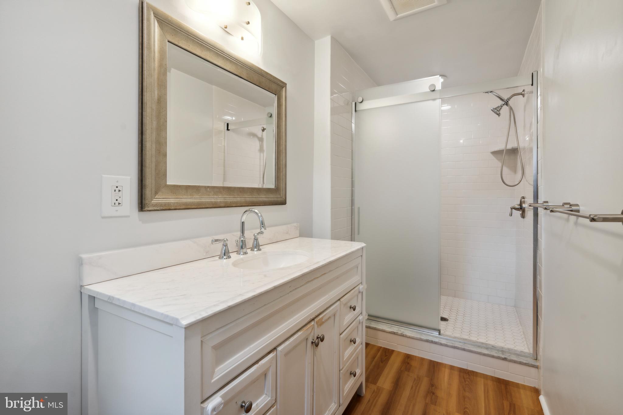 640 Upper Gulph Road Wayne, PA 19087 - Photo 17 of 25 Master Bath