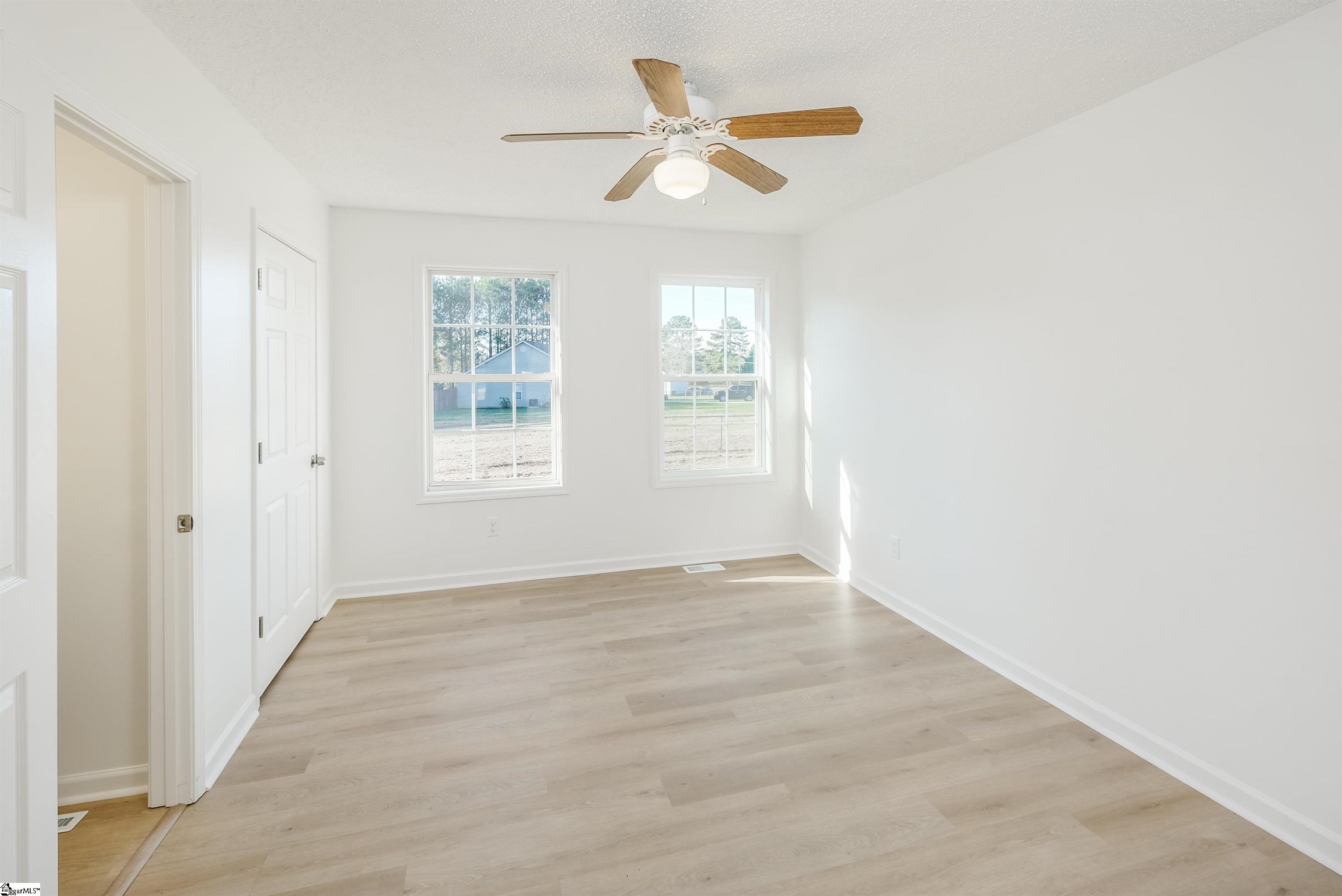 267 Clardy Road Pelzer, SC 29669 - Photo 12 of 26