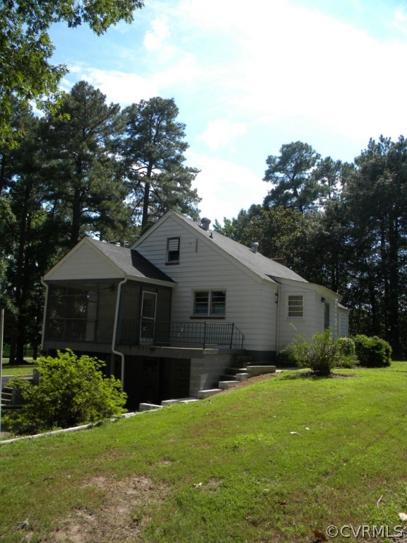 25206 Front Road Petersburg, VA 23803 - Photo 3 of 20 Gallery Image 3