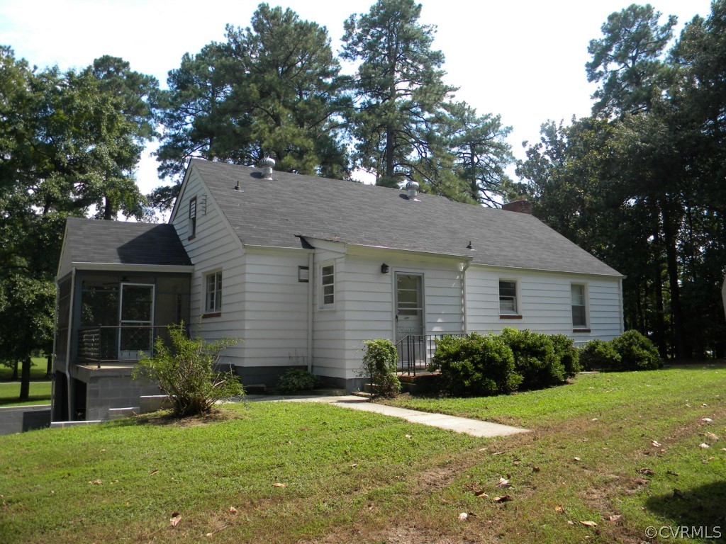 25206 Front Road Petersburg, VA 23803 - Photo 4 of 20 Gallery Image 4