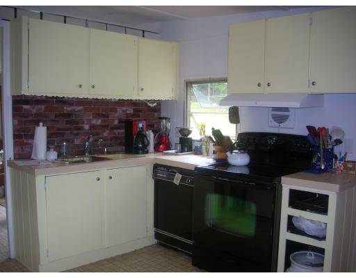 334 Holtshire Road Orange, MA 01364 - Photo 8 of 15