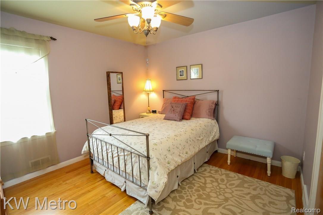 3144 Wakefield Road Berkley, MI 48072 - Photo 17 of 36 Wakefield-19.jpg