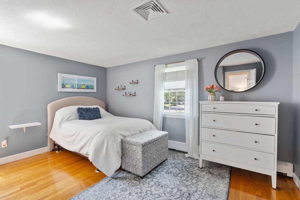 20 Billings Road Foxboro, MA 02035 - Photo 14 of 28 Gallery Image 14