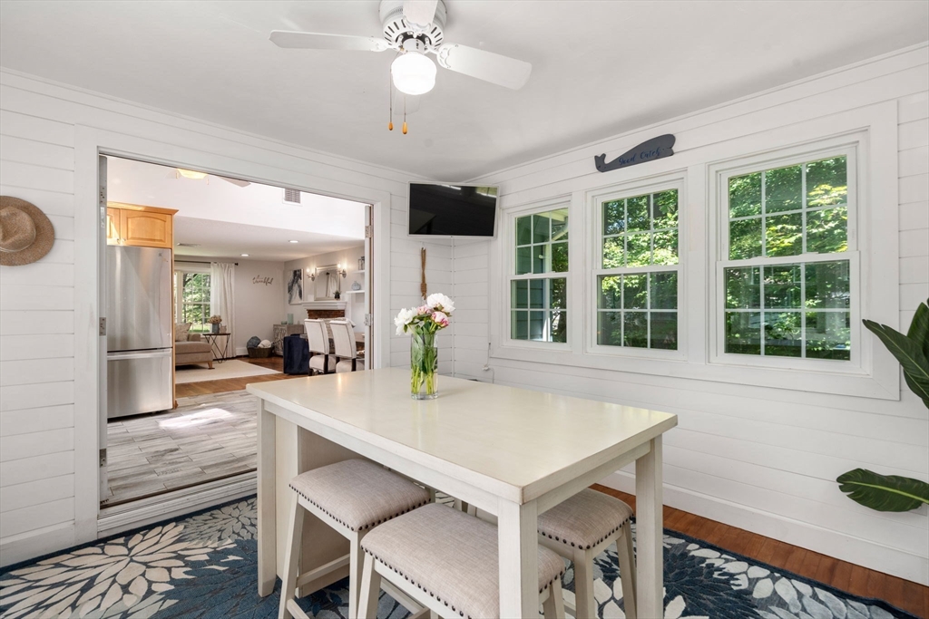 20 Billings Road Foxboro, MA 02035 - Photo 8 of 28 Gallery Image 8