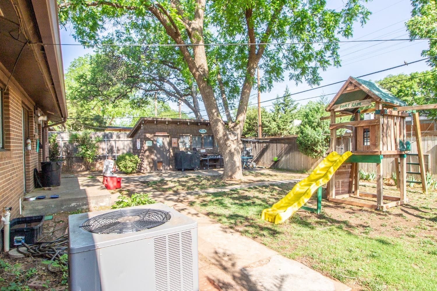 3204 43rd Street Lubbock, TX 79413 - Photo 35 of 37 Photo 35