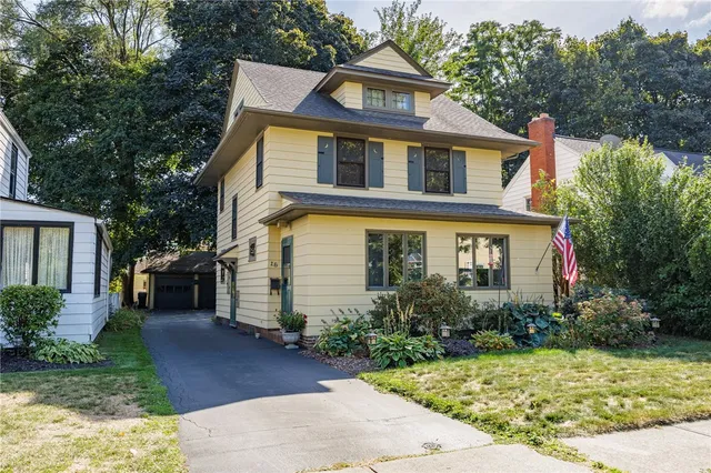 $229,900 | 25 Charlton Road, Irondequoit, NY 14617