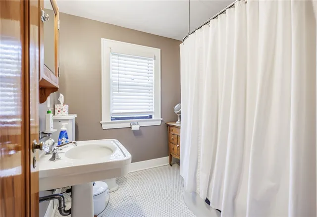 $229,900 | 25 Charlton Road, Irondequoit, NY 14617