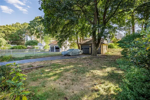 $229,900 | 25 Charlton Road, Irondequoit, NY 14617