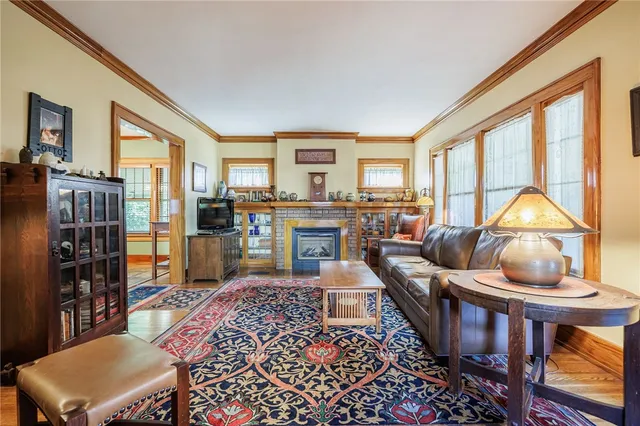 $229,900 | 25 Charlton Road, Irondequoit, NY 14617