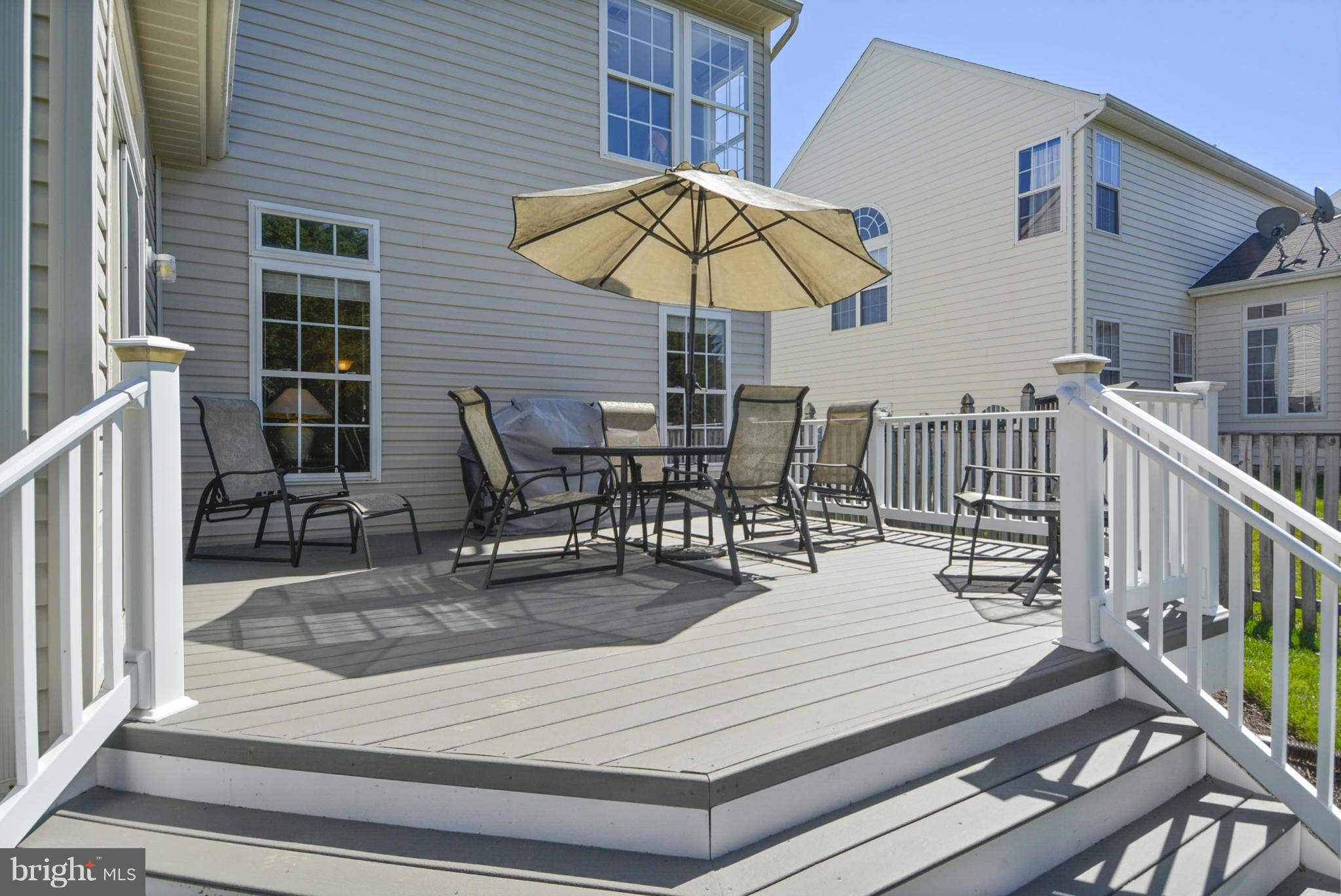 14210 Autumn Gold Road Boyds, MD 20841 - Photo 26 of 30 Deck