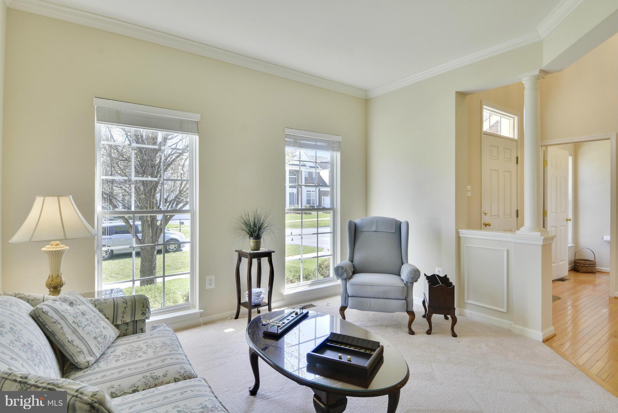 14210 Autumn Gold Road Boyds, MD 20841 - Photo 5 of 30 Living Room