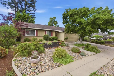 $1,650,000 | 5267 Woodstock Way, San Jose, CA 95118