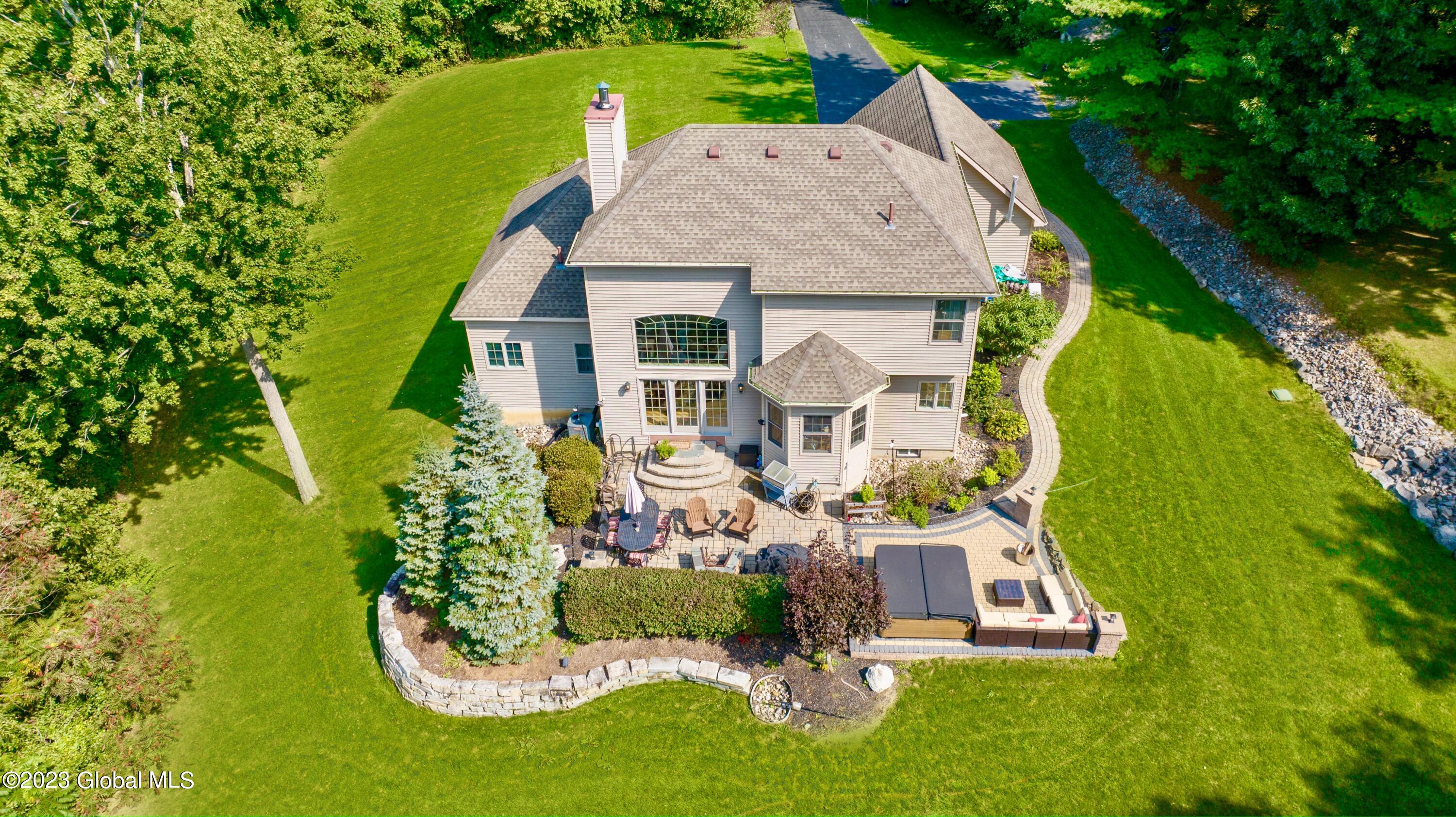 152 Ashdown Road Ballston Lake, NY 12019 - Photo 3 of 98 Over 4,000 sq.ft!