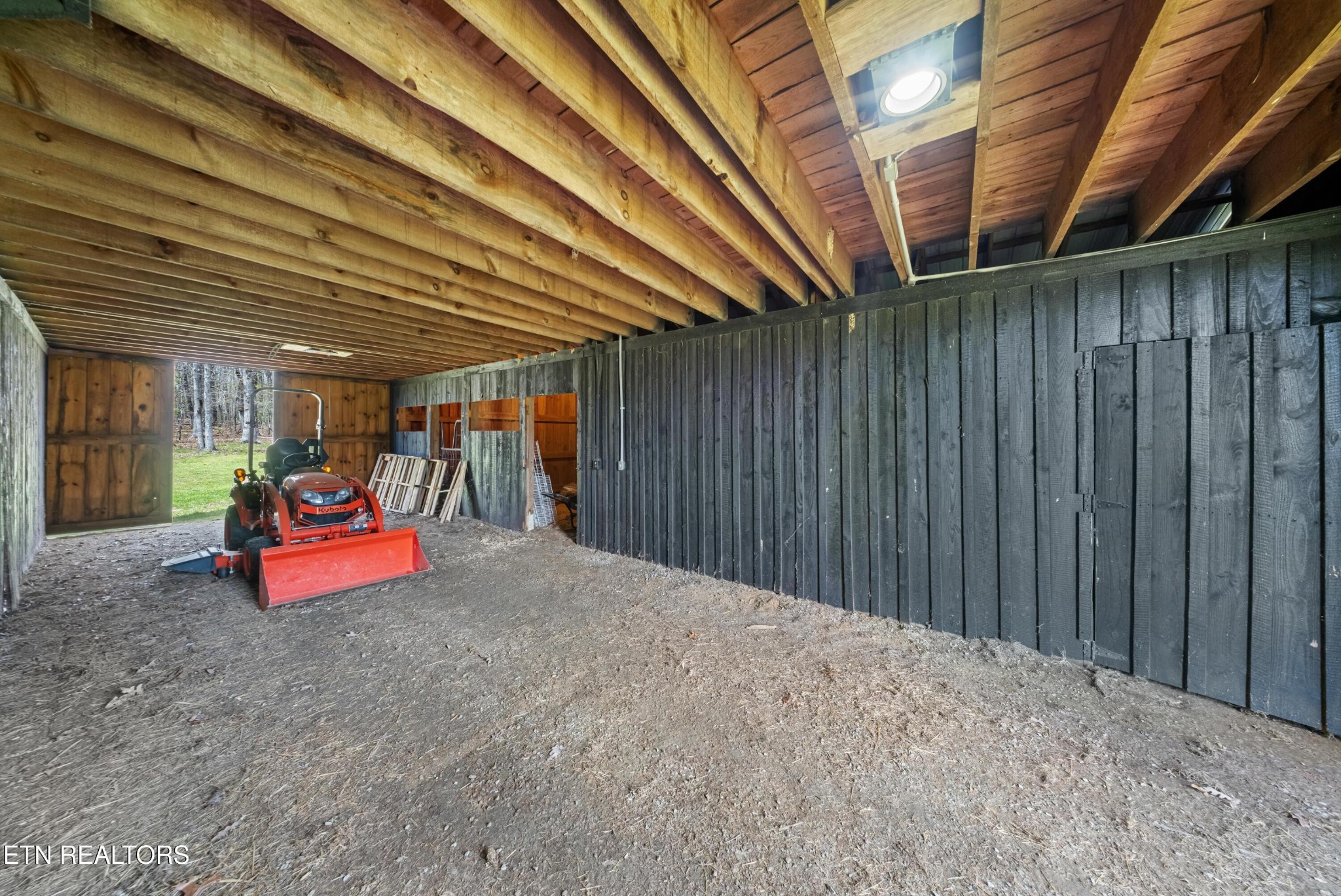 256 Johnson Road Crossville, TN 38572 - Photo 37 of 46 Gallery Image 37