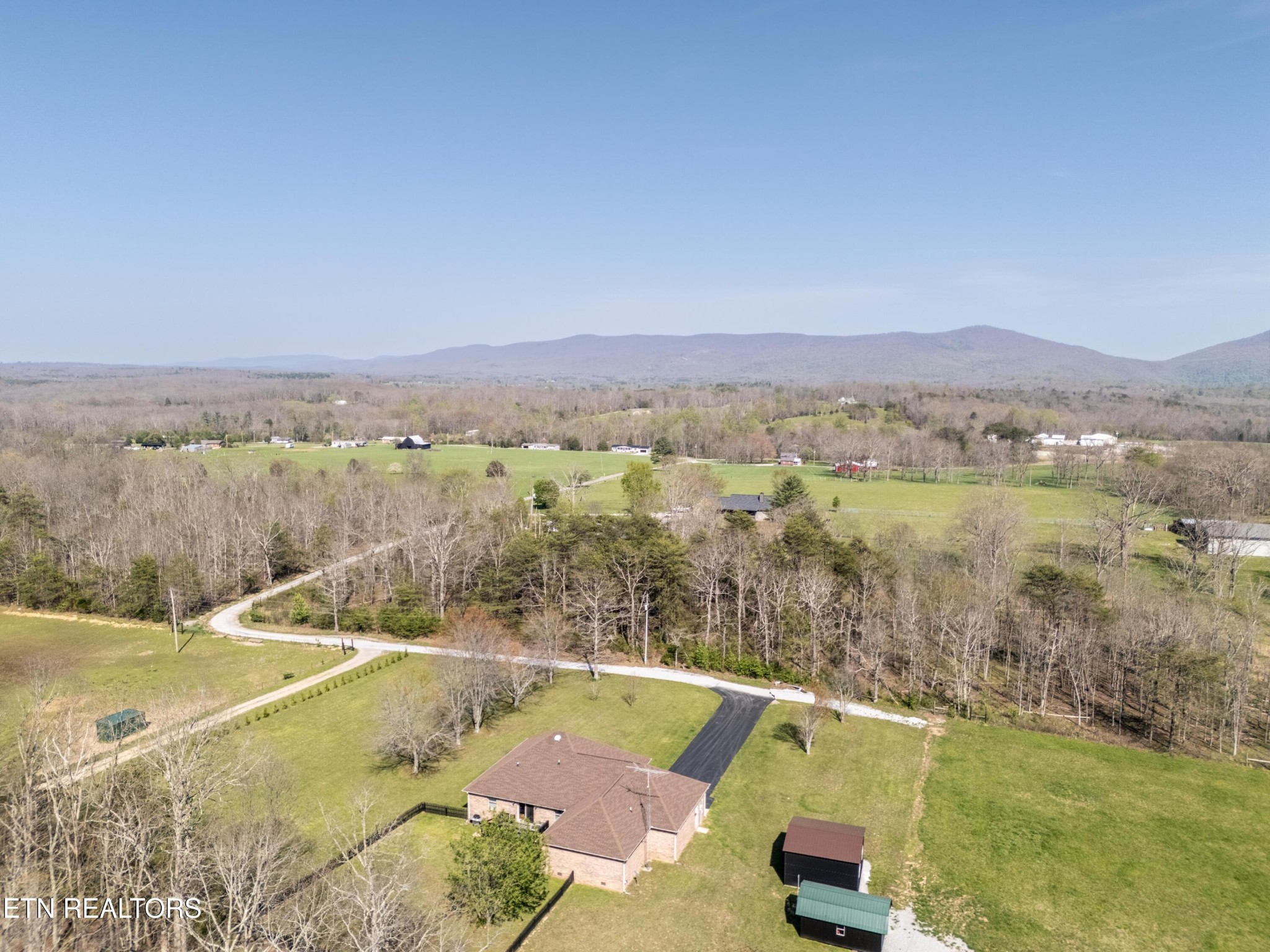 256 Johnson Road Crossville, TN 38572 - Photo 10 of 46 Gallery Image 10