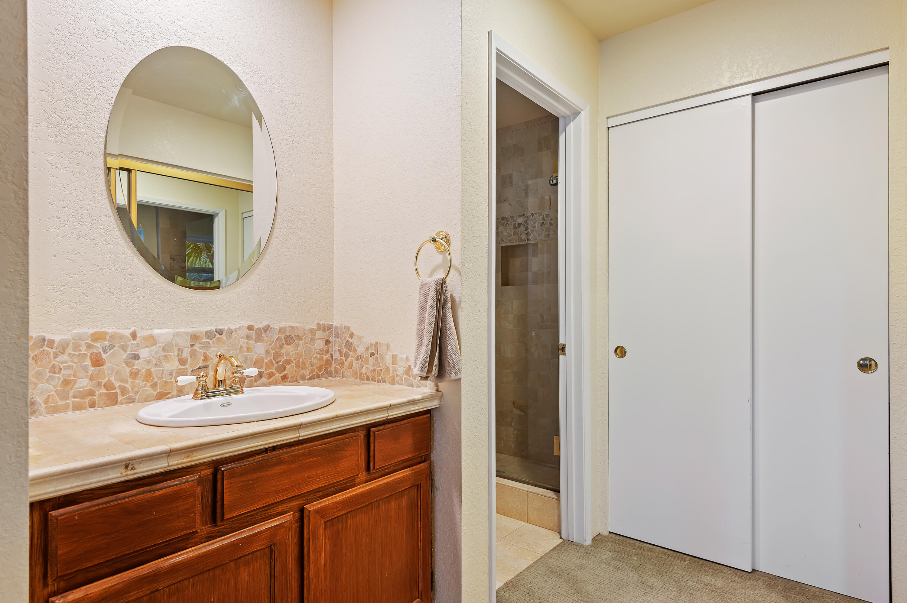 2128 Modoc Road, Unit A Santa Barbara, CA 93101 - Photo 14 of 21 14 - Primary Bathroom