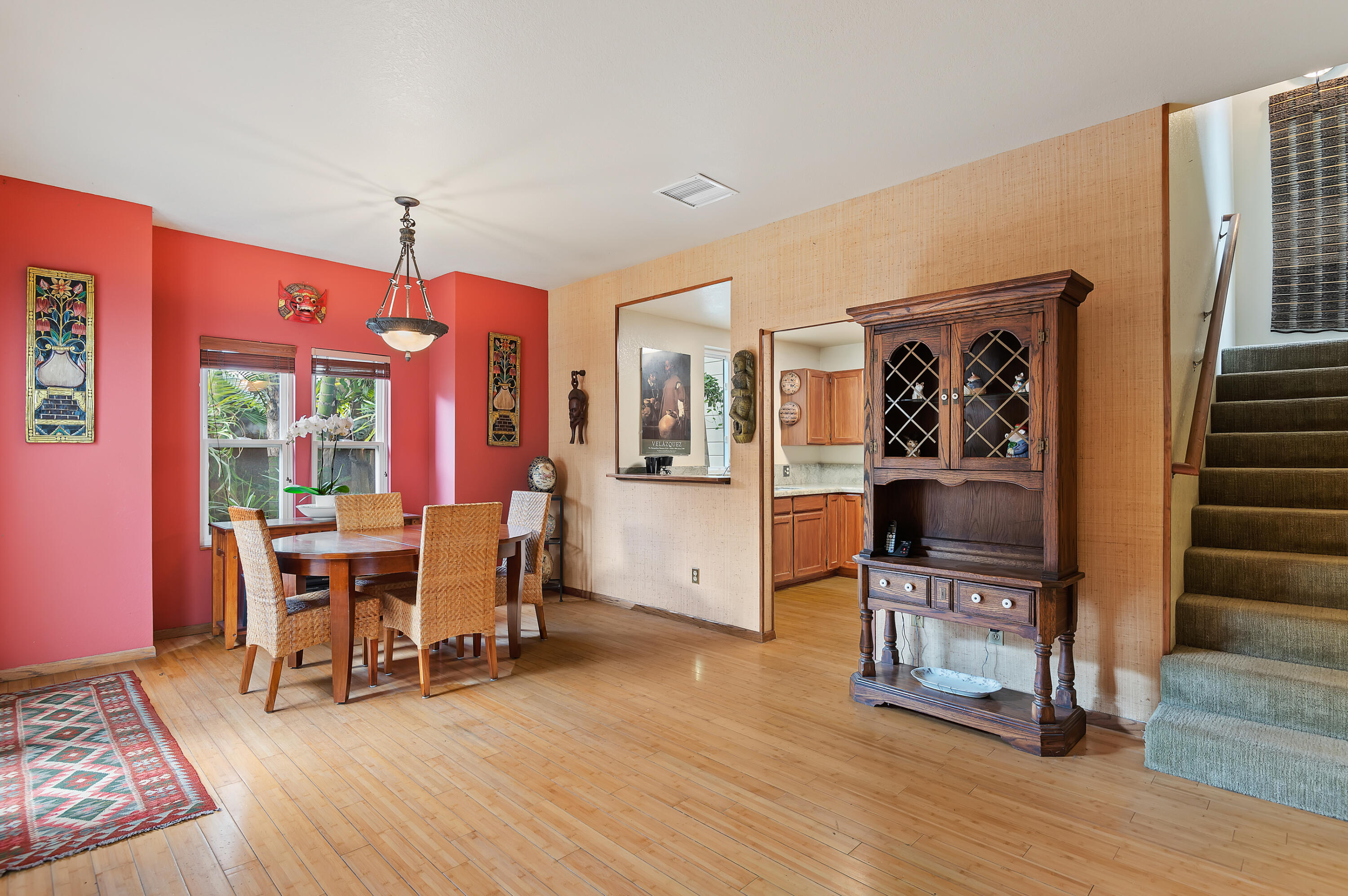 2128 Modoc Road, Unit A Santa Barbara, CA 93101 - Photo 5 of 21 05 - Living Room - Dining