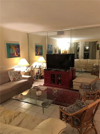 $3,500 | 255 Sunrise Drive, Unit 305, Key Biscayne, FL 33149