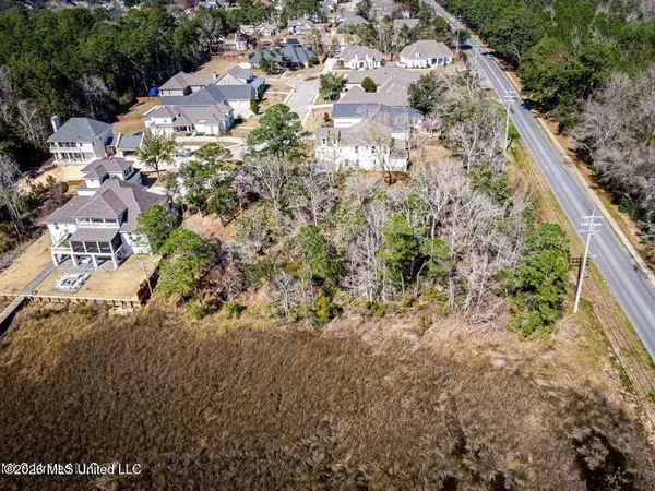 $95,000 | 210 Bluff Cove, Ocean Springs, MS 39564