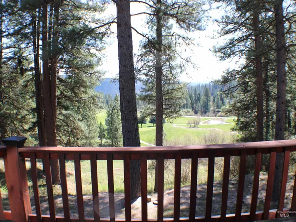 $1,050,000 | 31 Rainbow Ridge Road, Garden Valley, ID 83622
