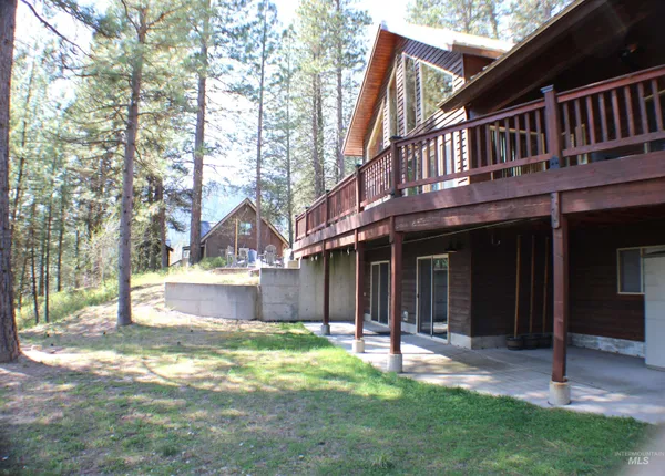 $1,050,000 | 31 Rainbow Ridge Road, Garden Valley, ID 83622