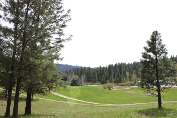 $1,050,000 | 31 Rainbow Ridge Road, Garden Valley, ID 83622