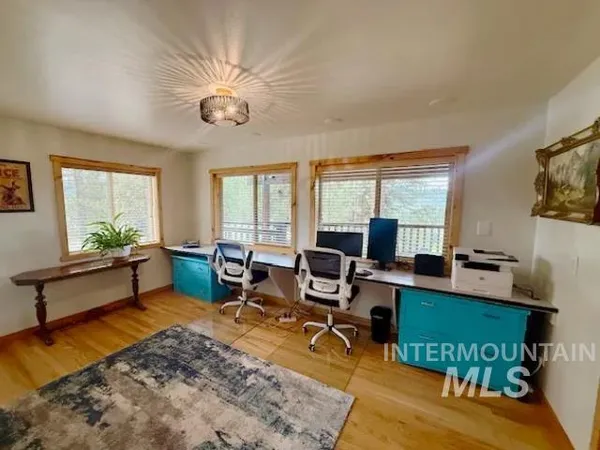 $1,050,000 | 31 Rainbow Ridge Road, Garden Valley, ID 83622