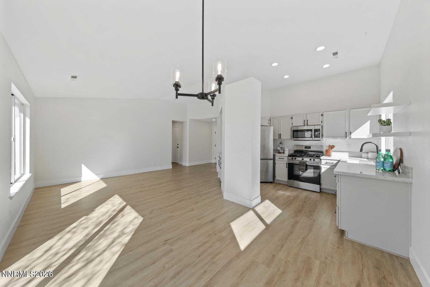 4559 China Rose Circle Reno, NV 89502 - Photo 8 of 30 16. A7V06150