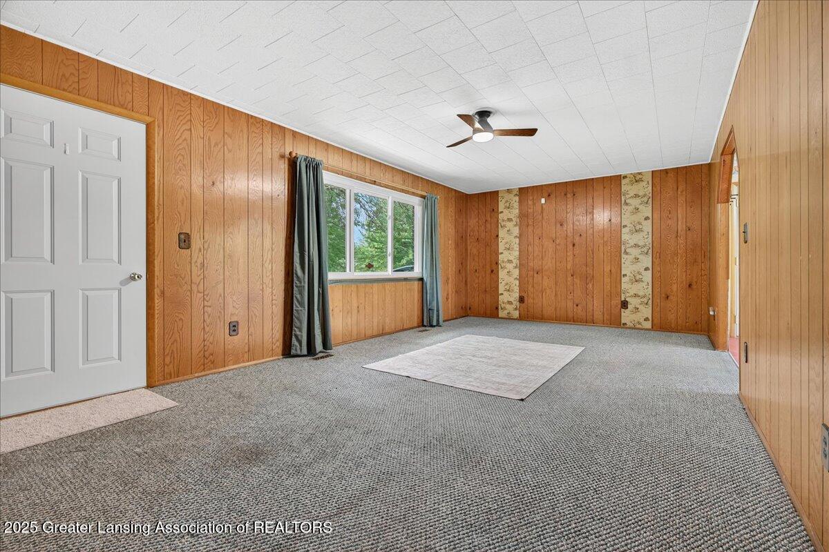 6800 Eaton Rapids Road Albion, MI 49224 - Photo 4 of 39 15-Media Jett - 29
