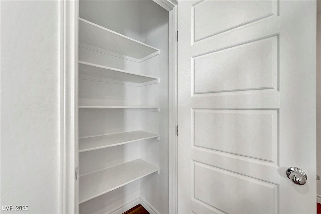 7204 North Decatur Boulevard North Las Vegas, NV 89084 - Photo 26 of 55 View of closet