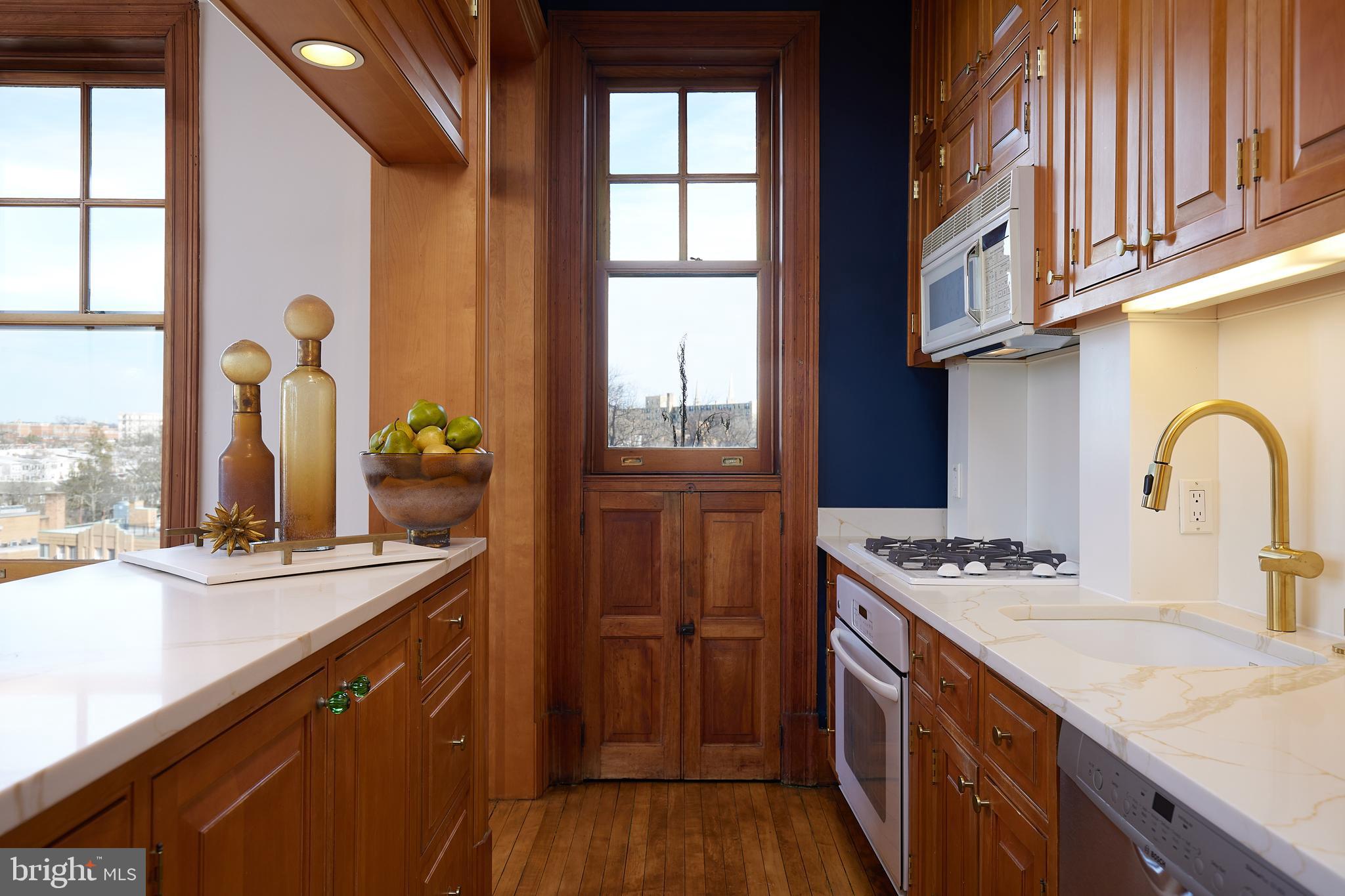 2853 Ontario Road Northwest, Unit 515 Washington, DC 20009 - Photo 11 of 37 Gallery Image 11