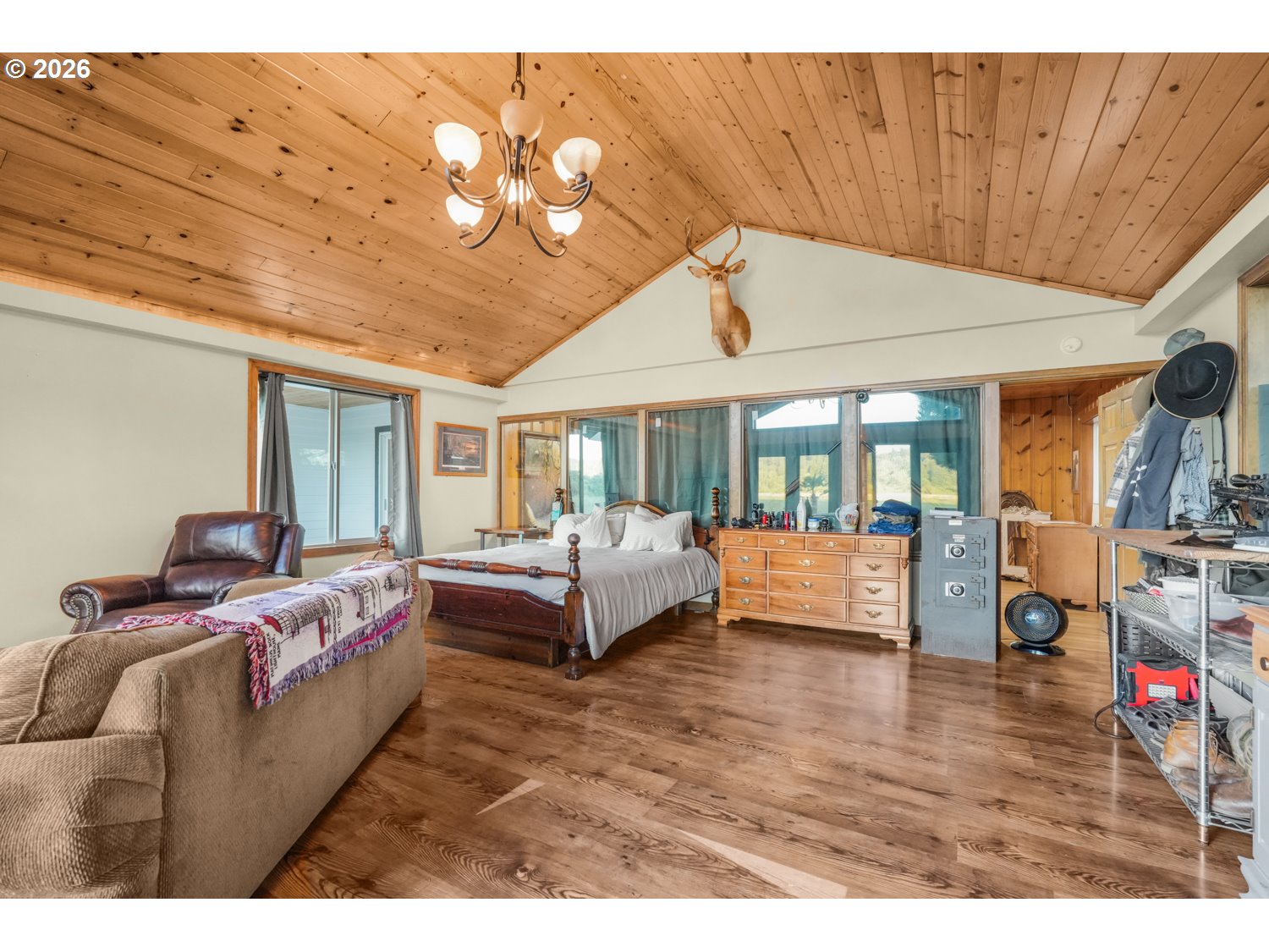 27424 Southeast Eagle Creek Road Estacada, OR 97023 - Photo 16 of 44