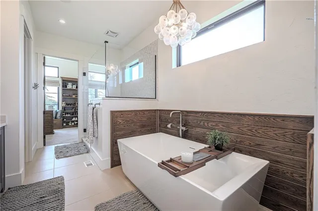 $1,420,000 | 8512 North Booth Avenue, Kansas City, MO 64157