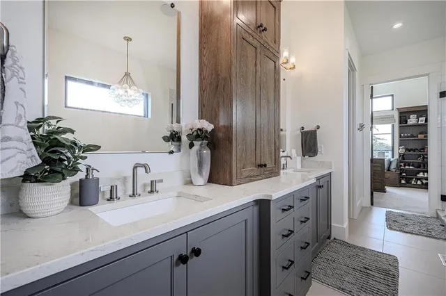 $1,420,000 | 8512 North Booth Avenue, Kansas City, MO 64157