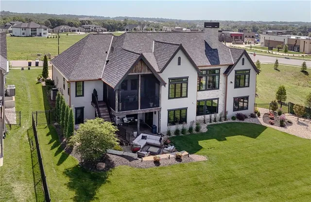 $1,420,000 | 8512 North Booth Avenue, Kansas City, MO 64157