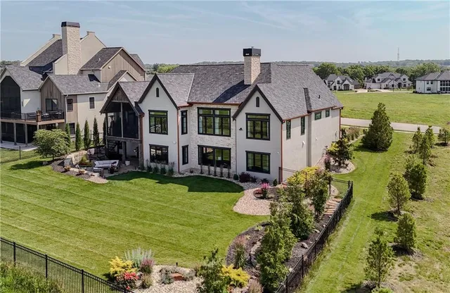 $1,420,000 | 8512 North Booth Avenue, Kansas City, MO 64157