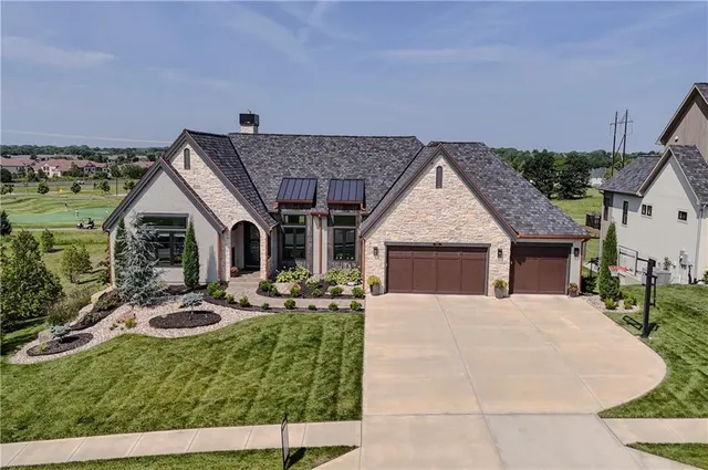 $1,420,000 | 8512 North Booth Avenue, Kansas City, MO 64157