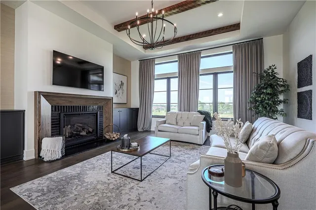 $1,420,000 | 8512 North Booth Avenue, Kansas City, MO 64157