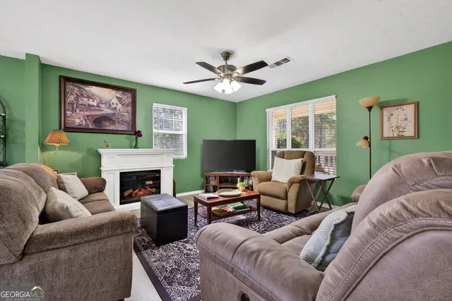 $325,000 | 245 Glazier Road, Senoia, GA 30276