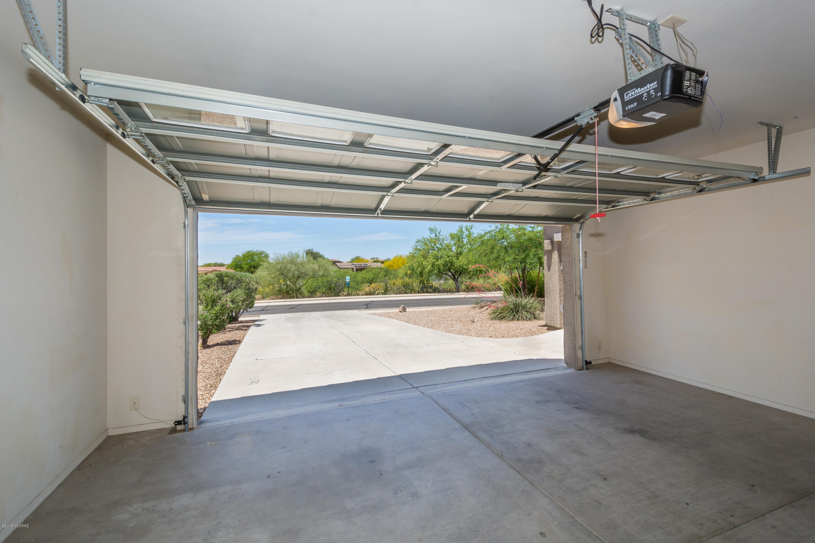 11784 North Peaceful Night Road Tucson, AZ 85737 - Photo 37 of 44