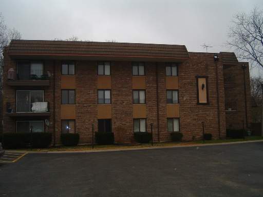550 Michigan City Road, Unit 1B Calumet City, IL 60409 - Photo 1 of 1 front view of a house